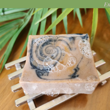 Load image into Gallery viewer, Savons pour le corps et visage par Nous le Savon