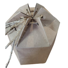 Load image into Gallery viewer, Boite hexagonale pour vos créations ou pour un cadeau