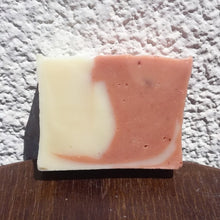 Load image into Gallery viewer, Savons pour le corps et visage par Nous le Savon
