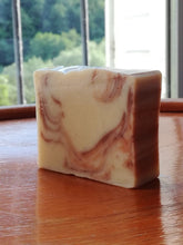 Load image into Gallery viewer, Savons pour le corps et visage par Nous le Savon