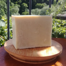 Load image into Gallery viewer, Savons pour le corps et visage par Nous le Savon